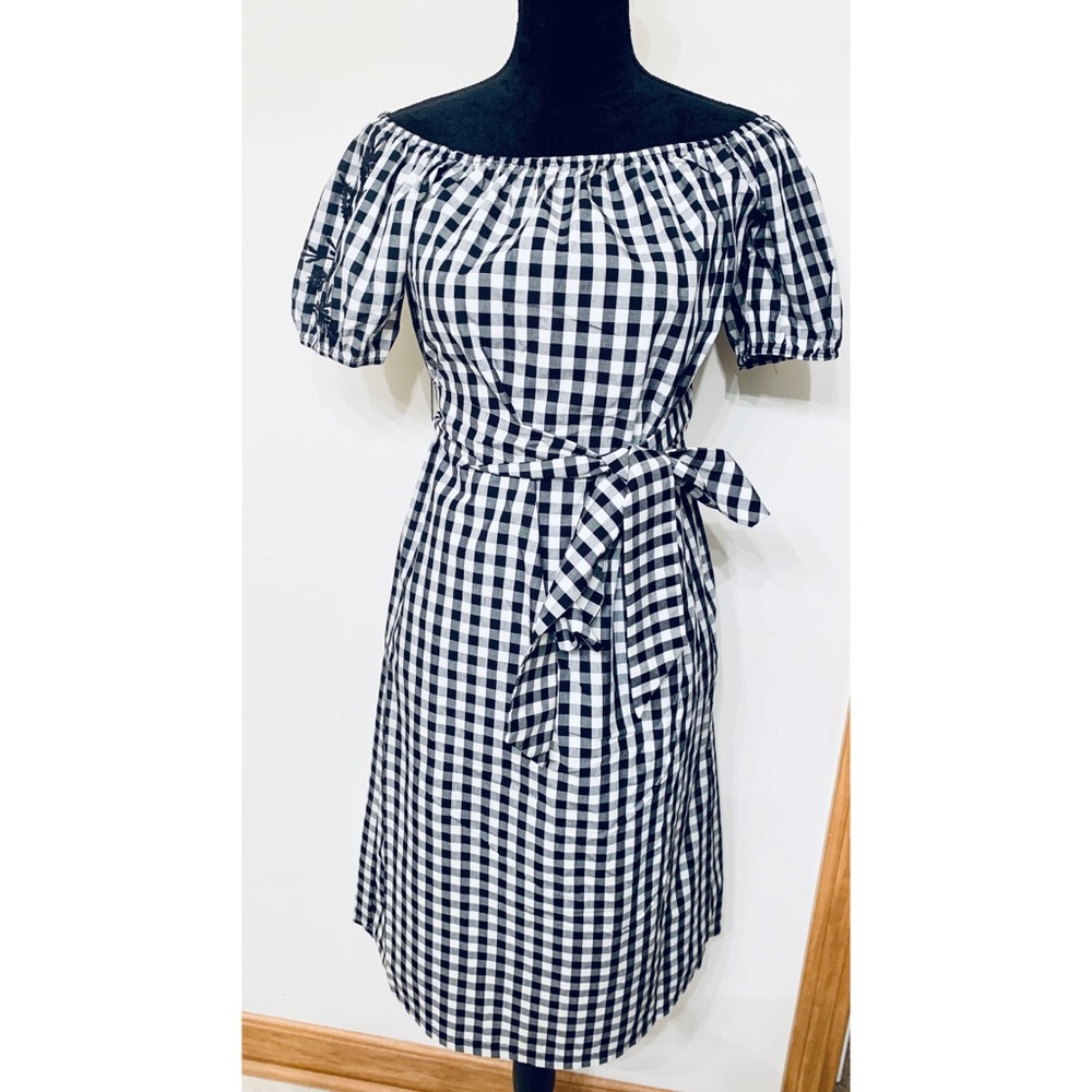 WHO WHAT WEAR Off Shoulder Dress **NWT** - Picture 3 of 6
